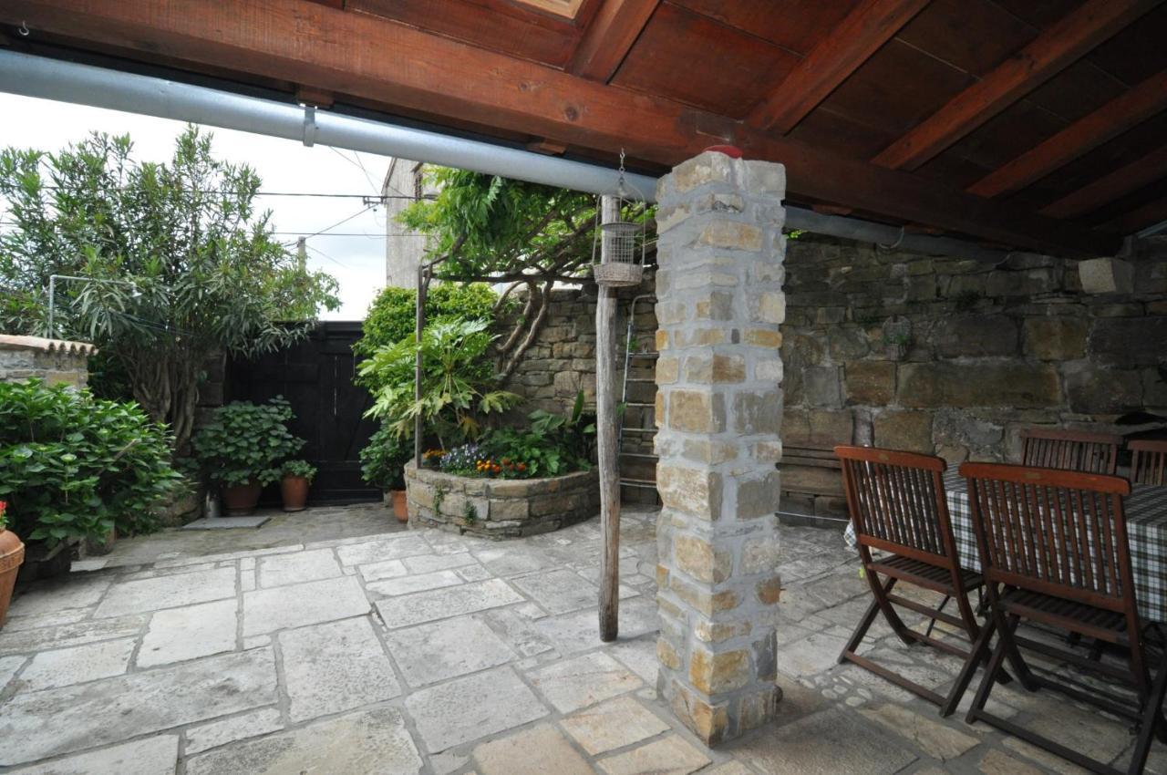 Вилла Istrian Stone House Сечовле Экстерьер фото