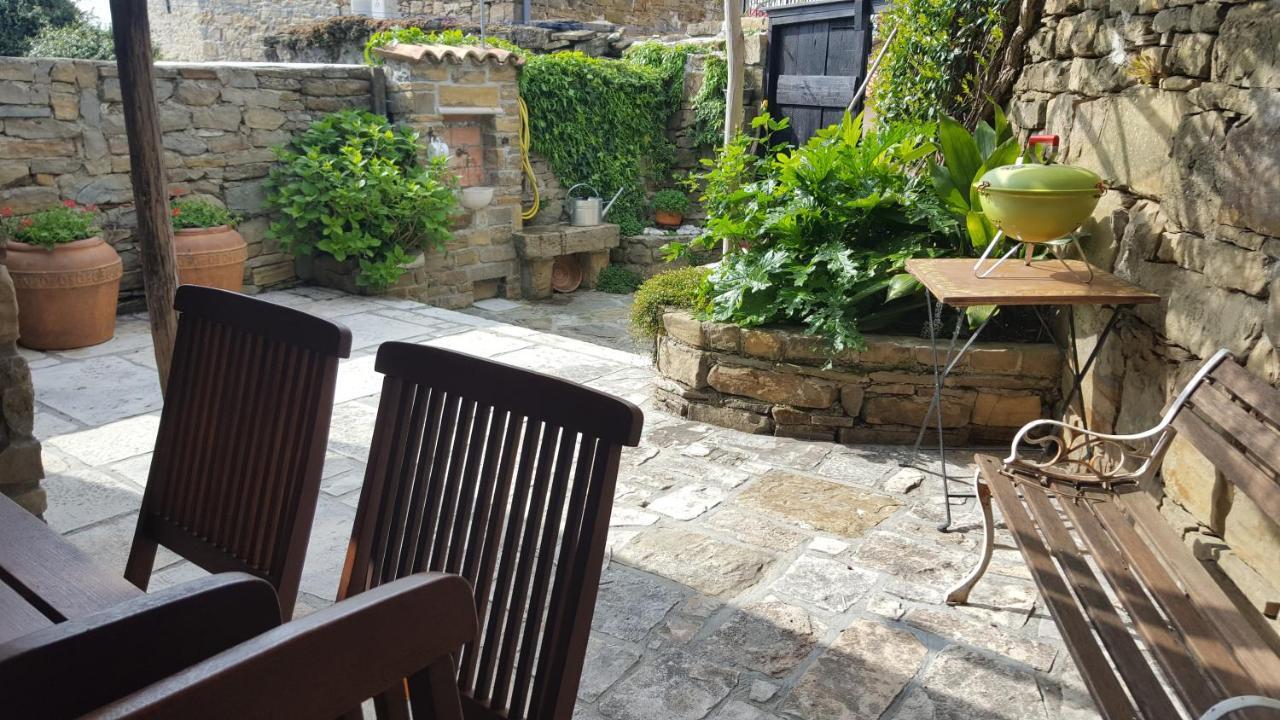 Вилла Istrian Stone House Сечовле Экстерьер фото